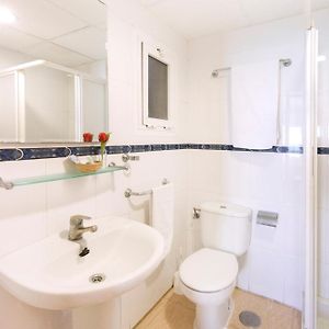 Habitación con 2 Camas Individuales